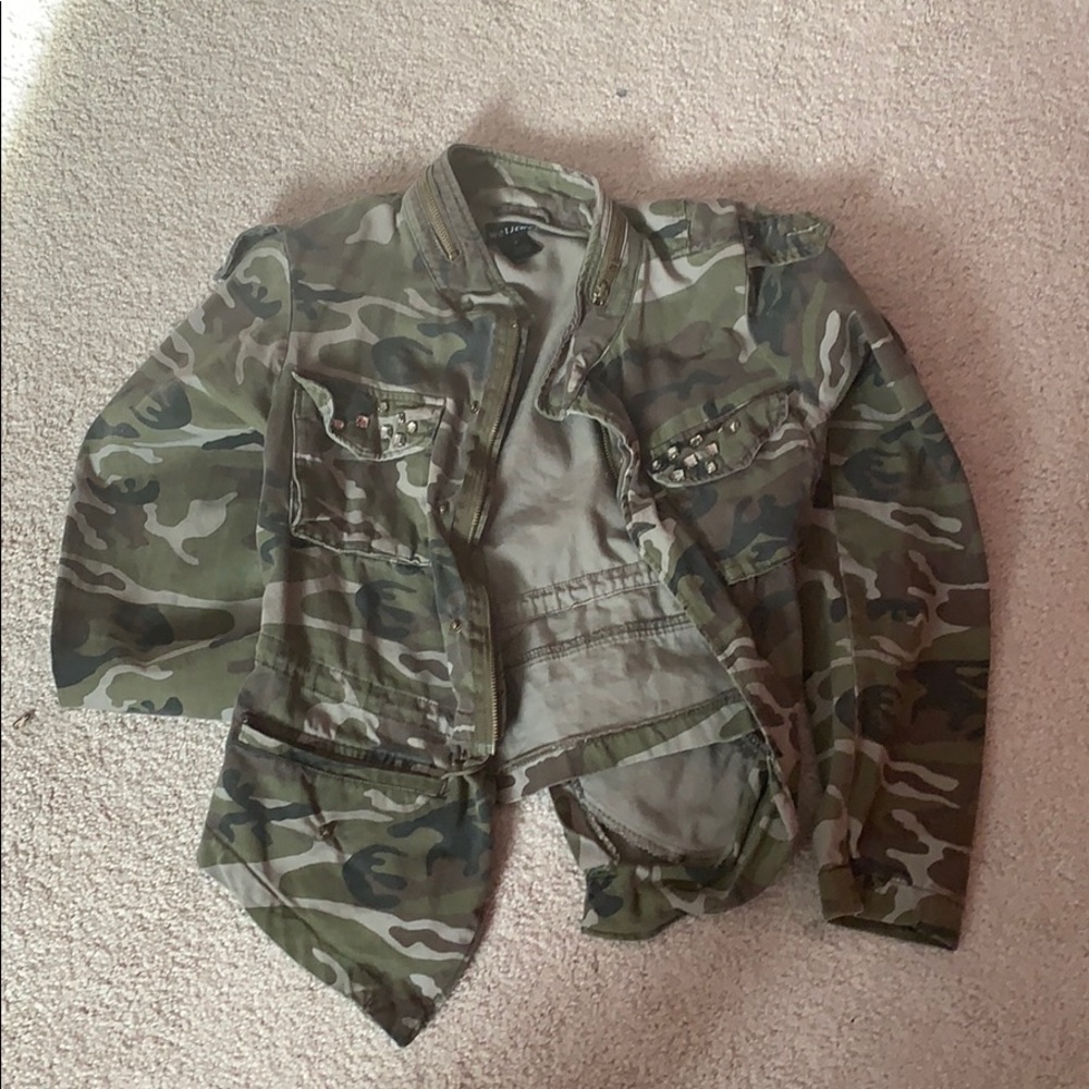 Camp jacket